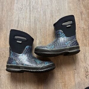 Bogs winterberry mid boots